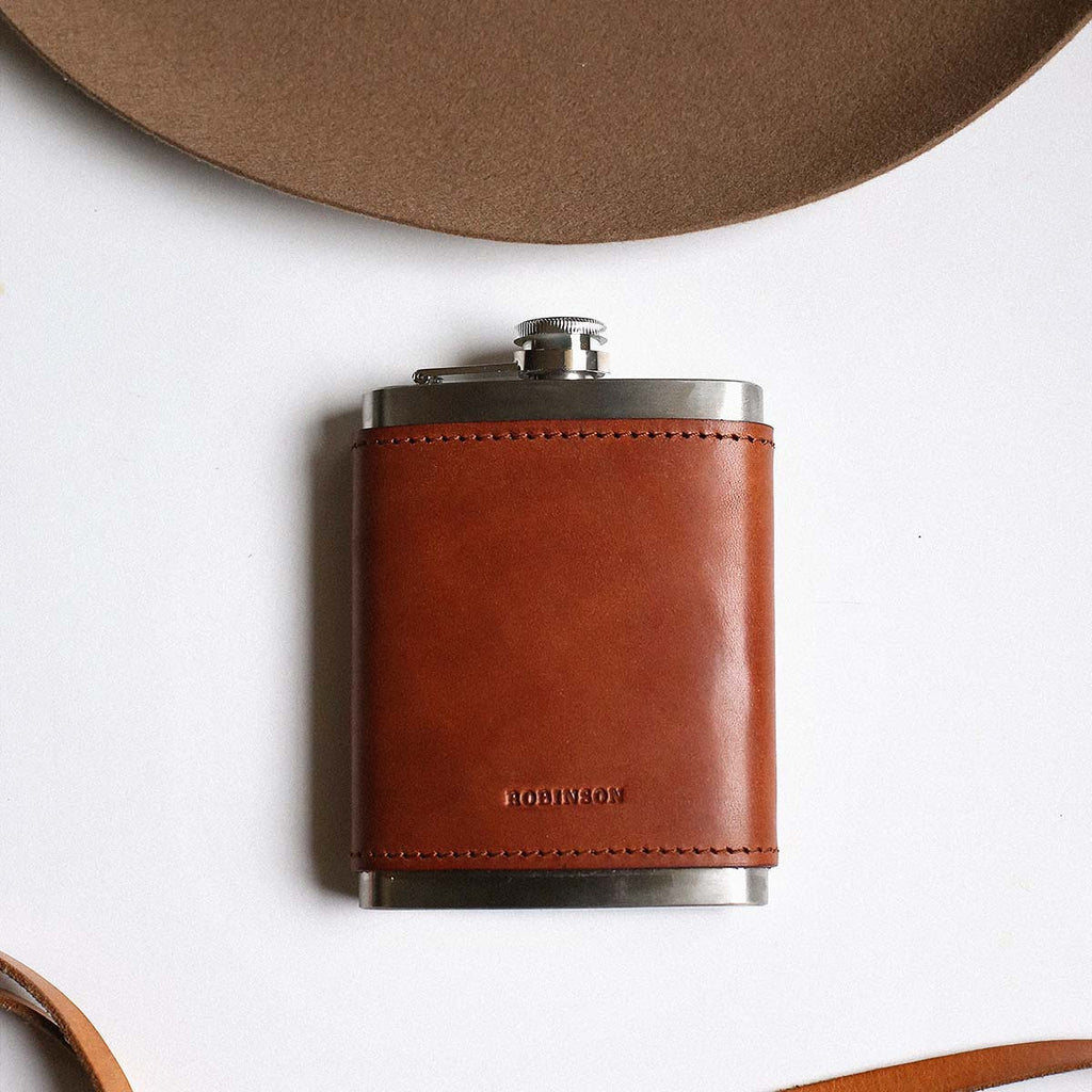 Thomas & Thomas  Leather Hip Flask & Belt Pouch